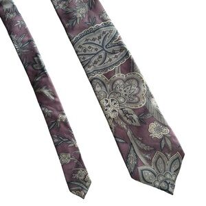 Madison Vintage Inspired Paisley Tie in Lavender and Silver Wedding Classic Work